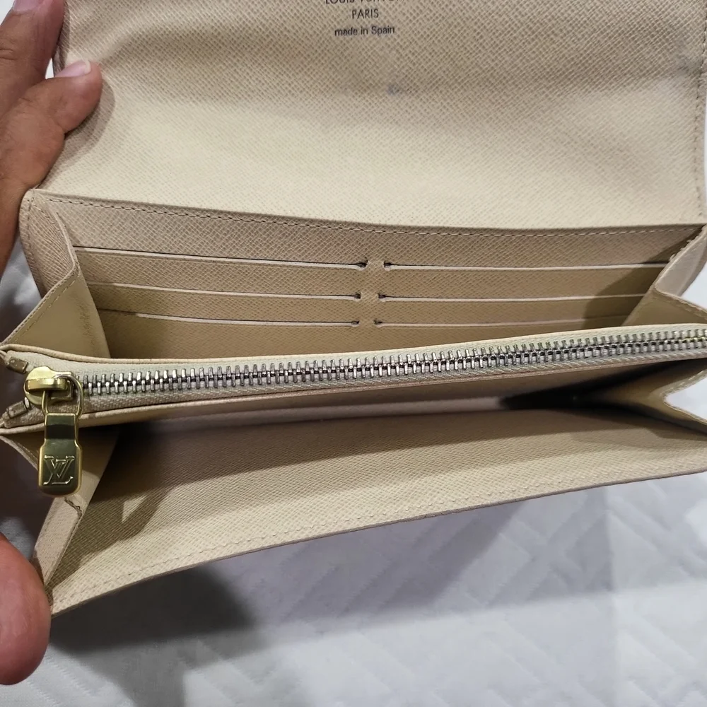 Louis Vuitton Damier Azur Canvas Sarah Long Wallet.  Authentic